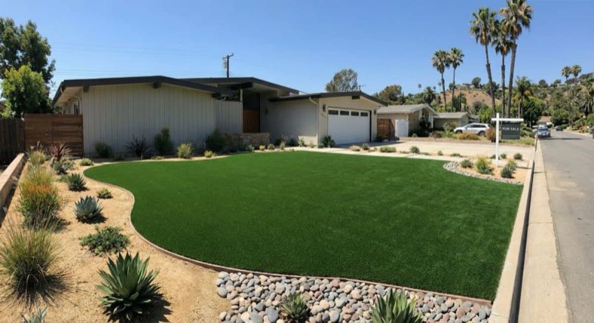 Artificial Turf in Ladera Heights