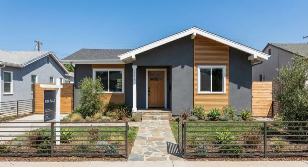 Exterior Painting in Palms