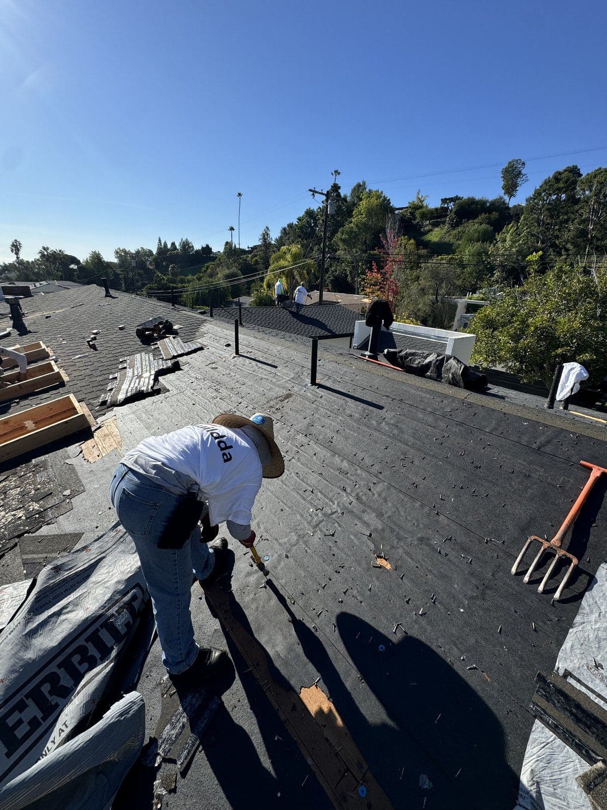Synthetic underlayment installed on roof deck, Brentwood