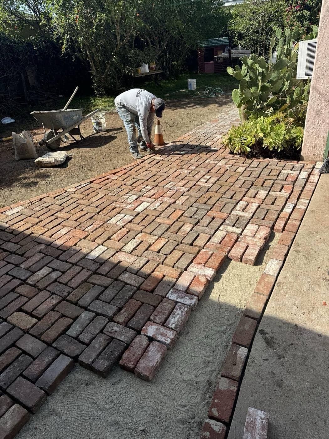 Buildda brick walkway installation detail